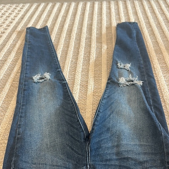 KanCan High Rise Blue Jeans with Subtle Fading - Picture 3 of 5